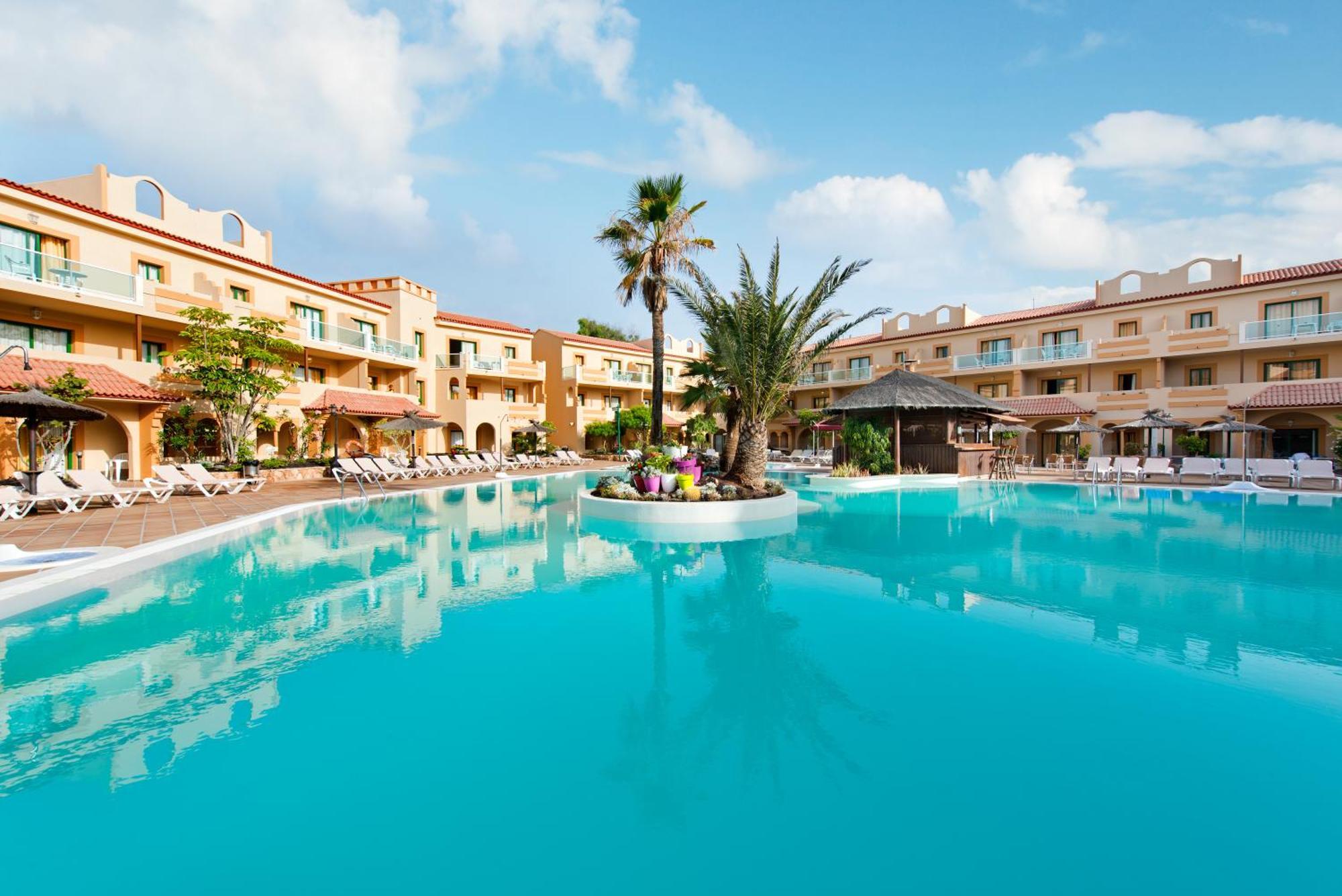 Apartment Elba Lucia Sport & *